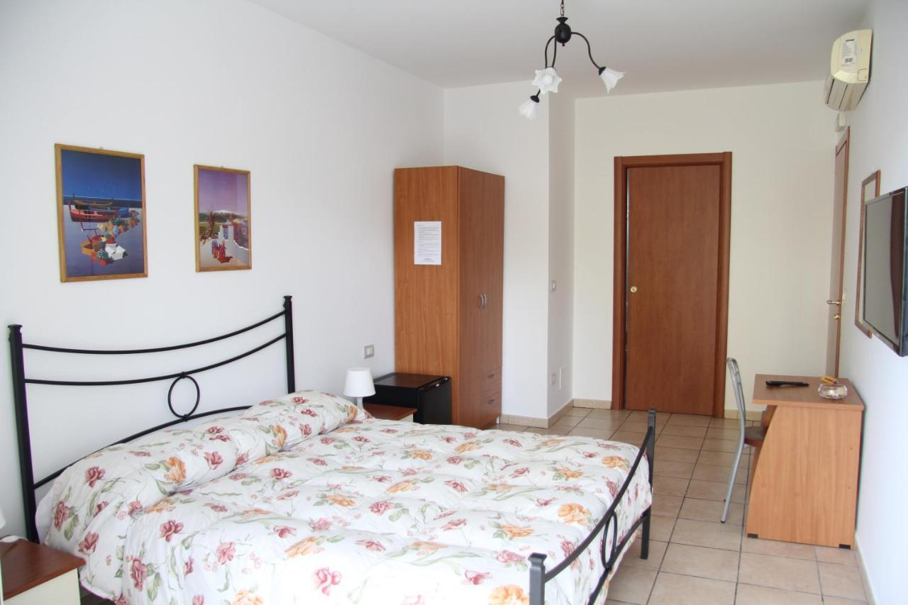 Fragolina B&B Furci Siculo Ngoại thất bức ảnh