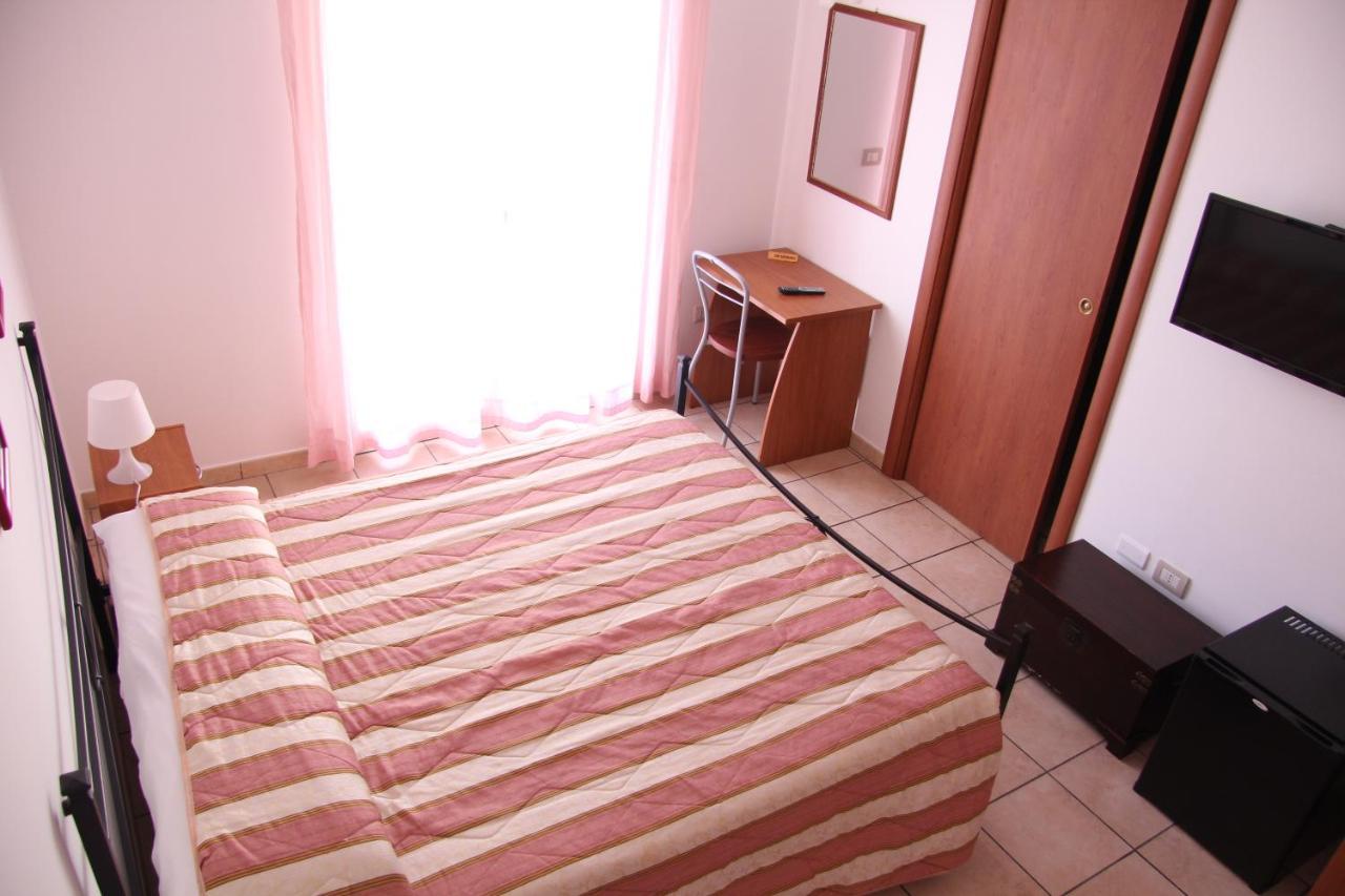 Fragolina B&B Furci Siculo Ngoại thất bức ảnh