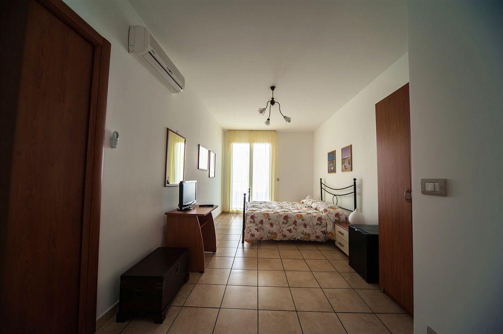 Fragolina B&B Furci Siculo Ngoại thất bức ảnh