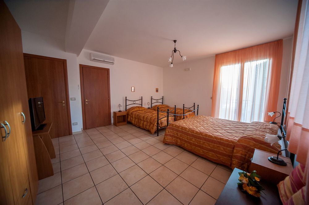 Fragolina B&B Furci Siculo Ngoại thất bức ảnh